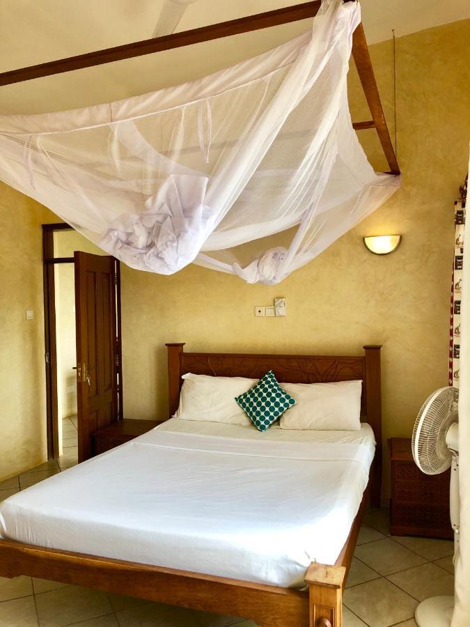 Flametree Beach Homes Playa de Diani Exterior foto
