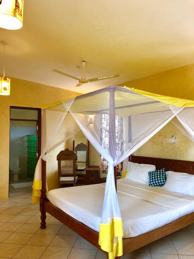 Flametree Beach Homes Playa de Diani Exterior foto